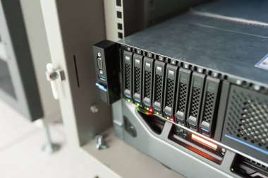 Ağ sunucuları veri odada odaları için