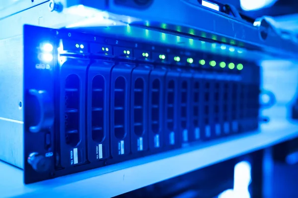 Ağ sunucuları veri odada odaları için