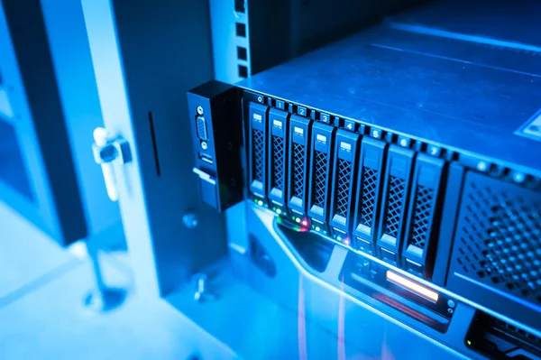 Ağ sunucuları veri odada odaları için