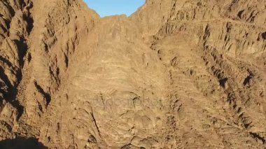 Çöl dağlar, sinek