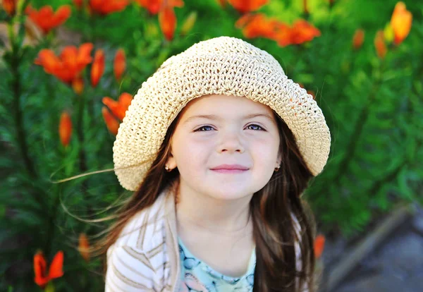 Menina bonito — Fotografia de Stock