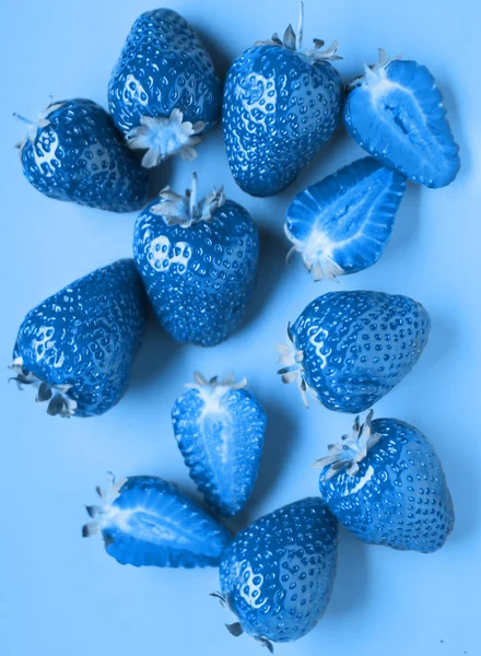 Strawberries Blue Trendy Background Color Year 2020 — Stock Photo, Image