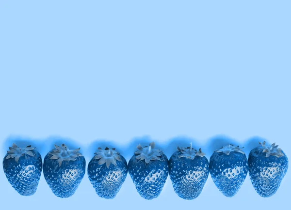 Strawberries Blue Trendy Background Color Year 2020 — Stock Photo, Image