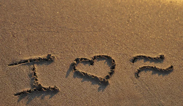 Adoro Onde Scritte Sulla Sabbia — Foto Stock