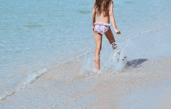 Babys Legs Sea Summer Time — Stock Photo, Image