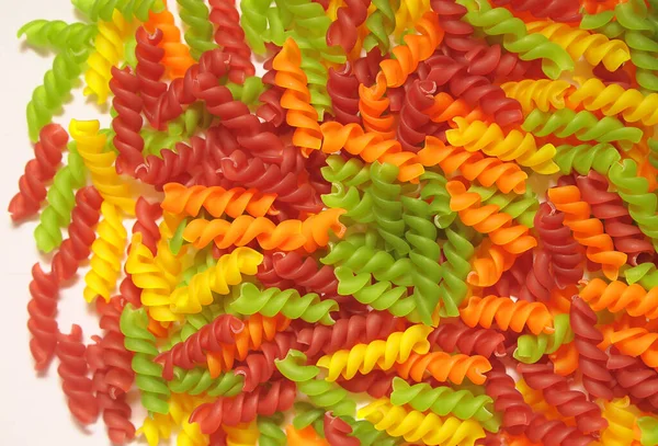 Pastas Coloridas Sobre Fondo Blanco Comida Italiana — Foto de Stock