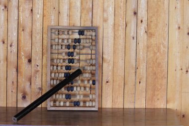 Eski abacus hesaplamak için ahşap
