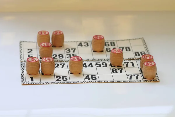 Vintage masa oyunu lotto, küçük fıçılar, ahşap, eski