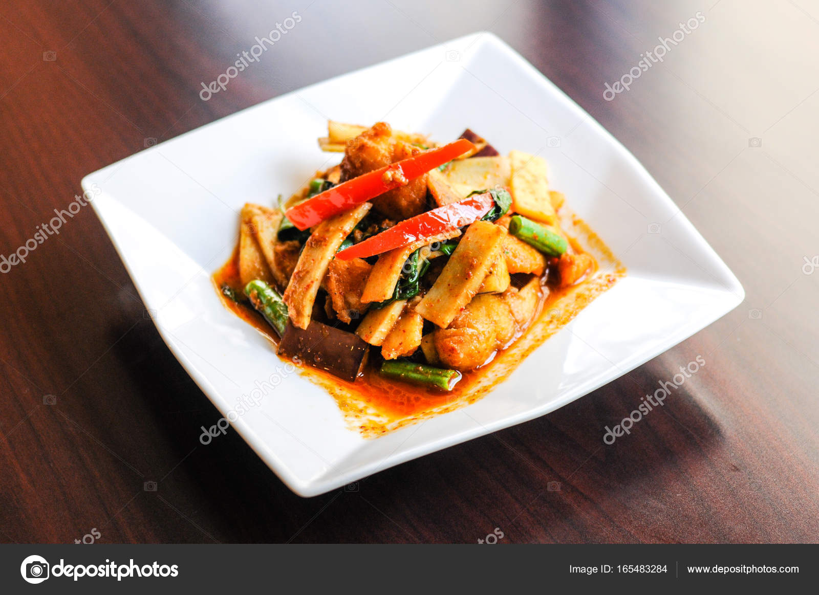 Pesce Gatto Piccanti Saltati In Padella Foto Stock Georafap