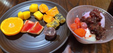 a variety of delicious buffet dishes