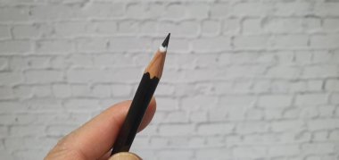 Not almak için siyah kalem