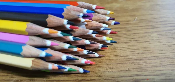 Schöne Buntstifte Verschiedenen Farben — Stockfoto