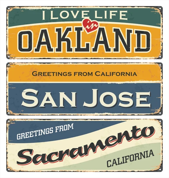 Vintage étain signe collection avec les villes des États-Unis. Oakland. San José. Sacramento. Souvenirs rétro ou modèles de cartes postales sur fond rouille . — Image vectorielle