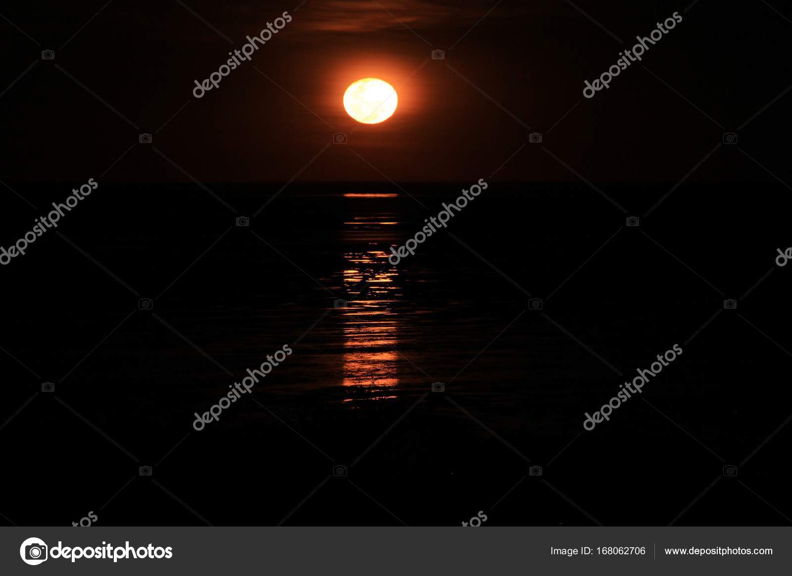 Earth, Moon, \u0026 Tides Unit Review Game - Amped Up Learning, image size:1600x1164