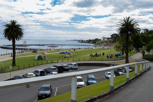 Doğu Plajı 'na bakan veiw, Geelong, Avustralya