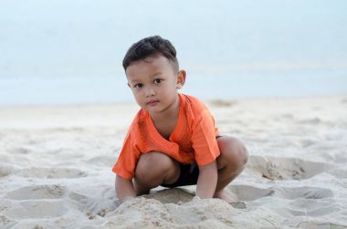 Asya mutlu çocuk 4-5 Evet