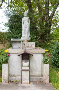 Kwan Yin Budizm en önemli kadındır.