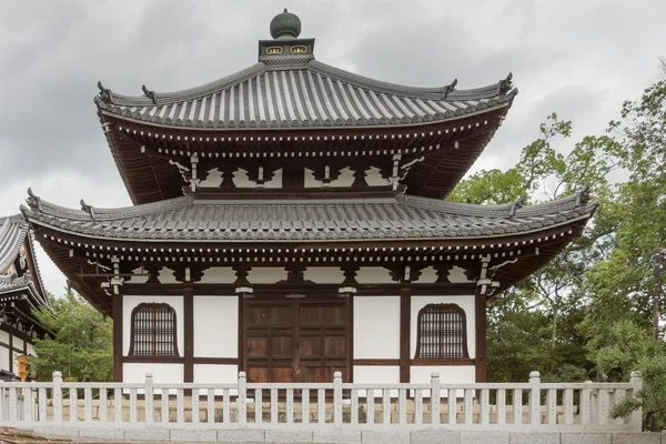 Kleinere hall op Kurodani boeddhistische tempel. — Stockfoto