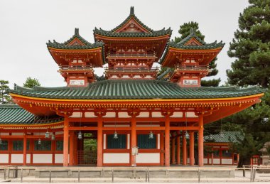 Heian Tapınak, pavilion önden görünümü.