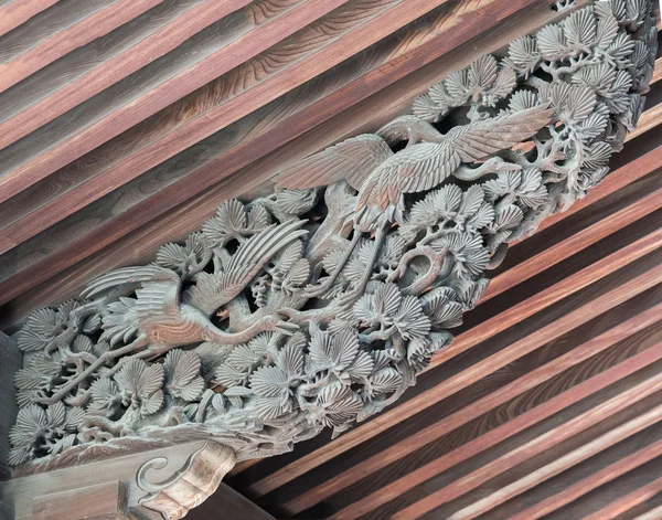 Detailu propracované řezbářství na buddhistické Chion-in temple. — Stock fotografie