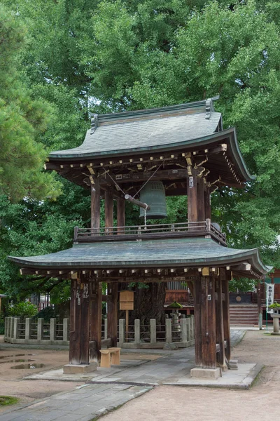 Hikakokubun-ji Budist tapınağı'nda çan kulesi. — Stok fotoğraf