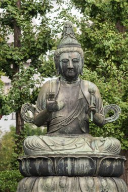 Seishi Bosatsu heykeli Senso-ji Budist tapınağı'nda.