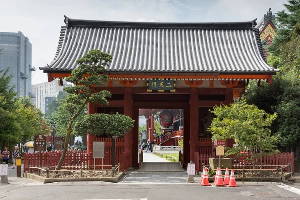 Nitenmon brama Senso-ji buddyjska świątynia w Tokio. — Zdjęcie stockowe