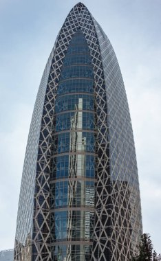 Koza inşaat L şeklindeki gökdelen yansıtır.