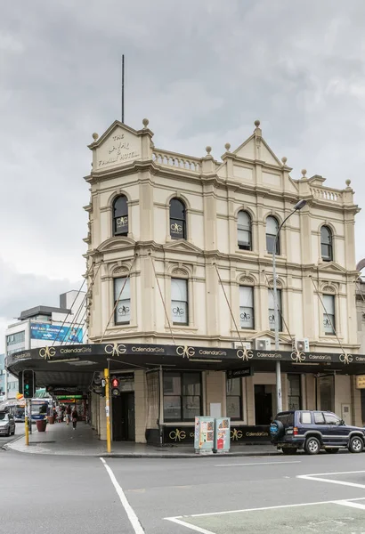 El viejo Hotel Naval Family ahora un club de striptease, Auckland . — Foto de Stock