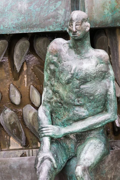 Detail von karangahape rocks Statue auf Symonds Straßenfriedhof. — Stockfoto