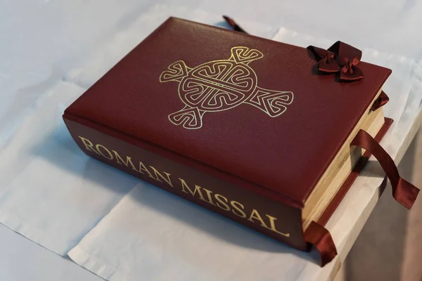 Roman Missal on altar in Galway, Ireland. — Stock Photo, Image