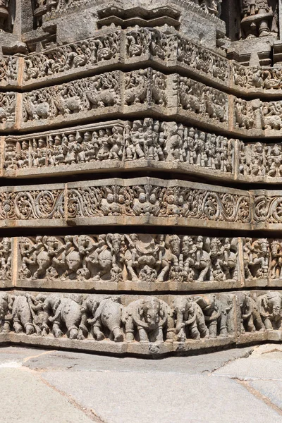 Series of corner friezes at Chennakesava Temple, Somanathpur Ind — Stock Photo, Image