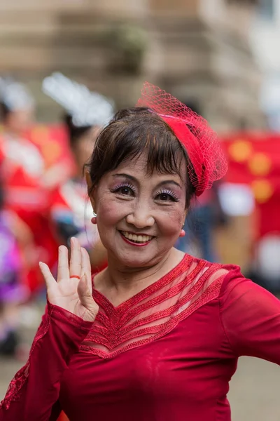 Chinese Australian dancer welcomes premier Li Keqiang, Sydney Au — Stock Photo, Image