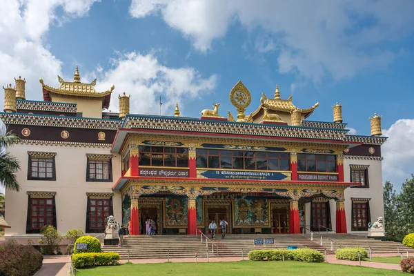 Cephe 0f Vihara Namdroling Budist manastır, Coorg Hindistan. — Stok fotoğraf