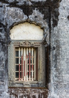 Pencere çerçevesi Türbesi Raja mezar etki, Madikeri Hindistan Tarih.