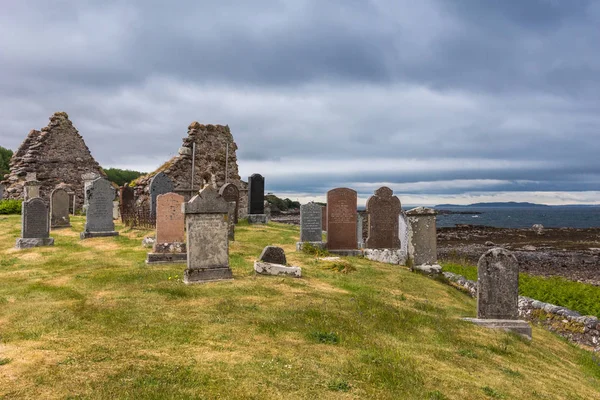 Laide 历史海滩边公墓遗址, 苏格兰西北部. — 图库照片