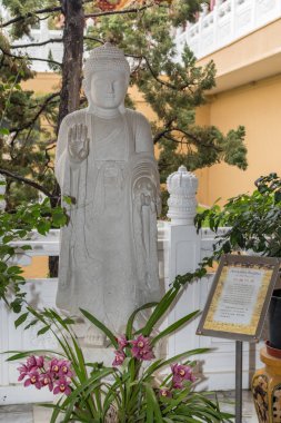 Amitabha Buda HSI Lai Budist tapınağı, Kaliforniya.