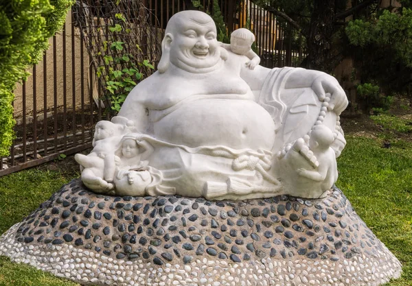 Feng Shui Buddha at Hsi Lai Buddhist Temple, California. — Stock Photo, Image