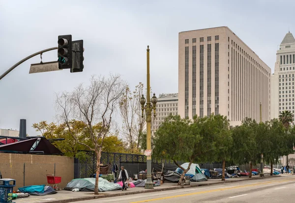 Homeless campsite downtown Los Angeles, California. — Stock Photo, Image