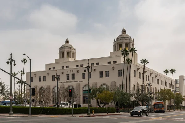 Gli Stati Uniti alberino-ufficio Terminal, Los Angeles California. — Foto Stock