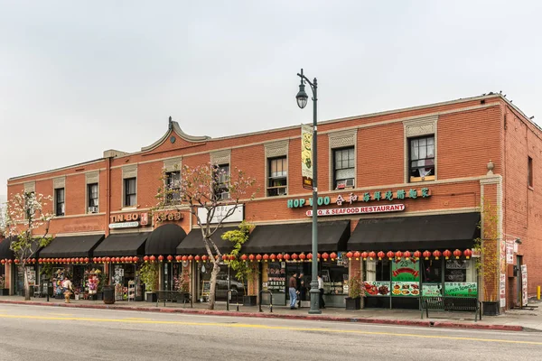 Ristoranti e negozi a Chinatown, Los Angeles, California . — Foto Stock