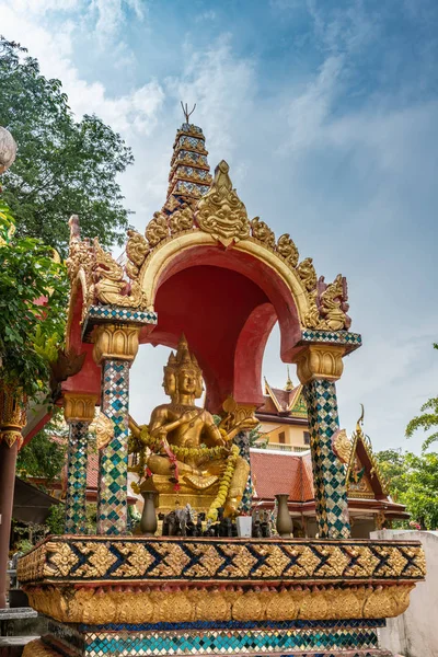 Lord Brahma Wat Phra Yai tapınağında, Ko Samui Adası, Tayland. — Stok fotoğraf