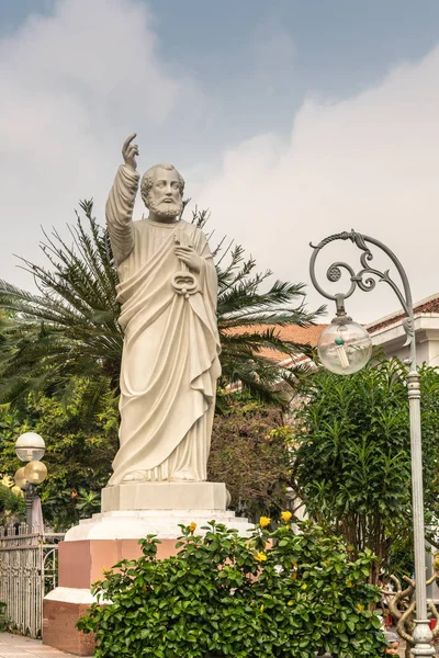 Zbliżenie pomnika Świętego Piotra, Da Nang Wietnam. — Zdjęcie stockowe