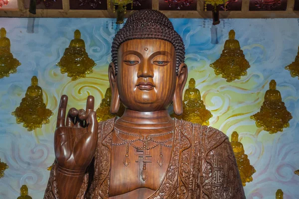 Bust of central Buddha statue at Chua An Long Pagoda, Da Nang Vi