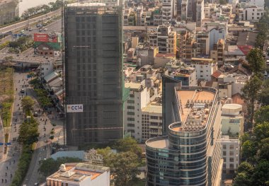 Vo Van Kiet Bulvarı 'nda inşaat halindeki kule, Ho Chi Min