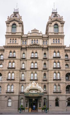 Melbourne, Avustralya 'daki Windsor Oteli' nin ön cephesi.