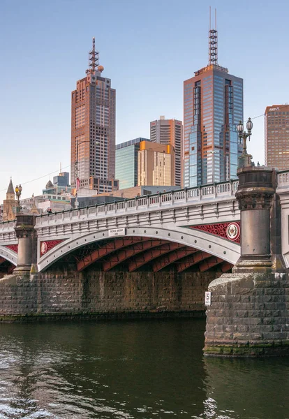 Melbourne 'daki Yarra Nehri üzerindeki Princes Köprüsü' nün Kapanışı, — Stok fotoğraf