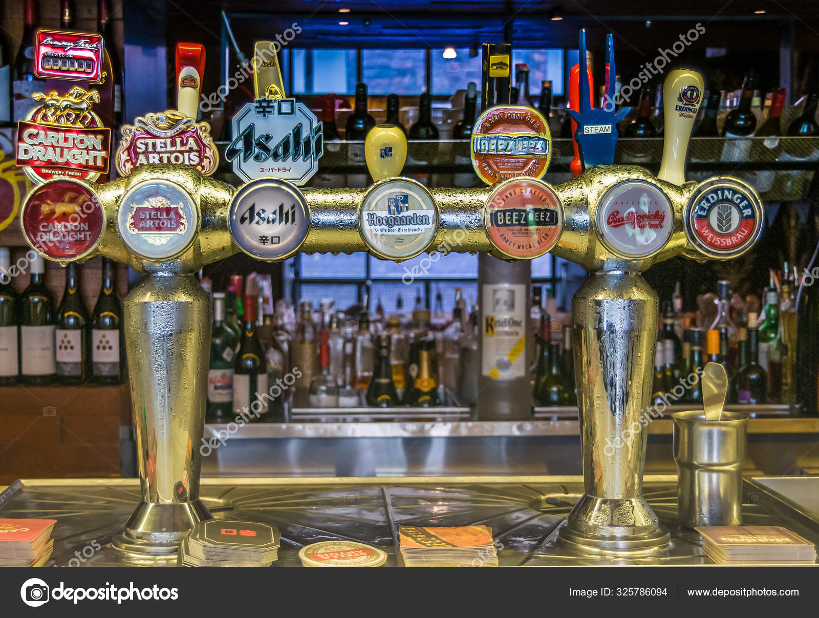 The central tap at Cookie restaurant and bar in Melbourne, Austr – Stock  Editorial Photo © Klodien #325786094