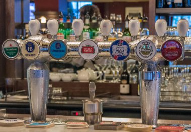 İkinci musluk Melbourne, Avustralya 'daki Avrupa Kafe' de..