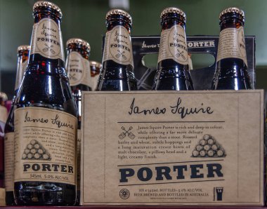 James Squire Porter 'ın Melbourne' daki Murphy Liquor 'da sergisi